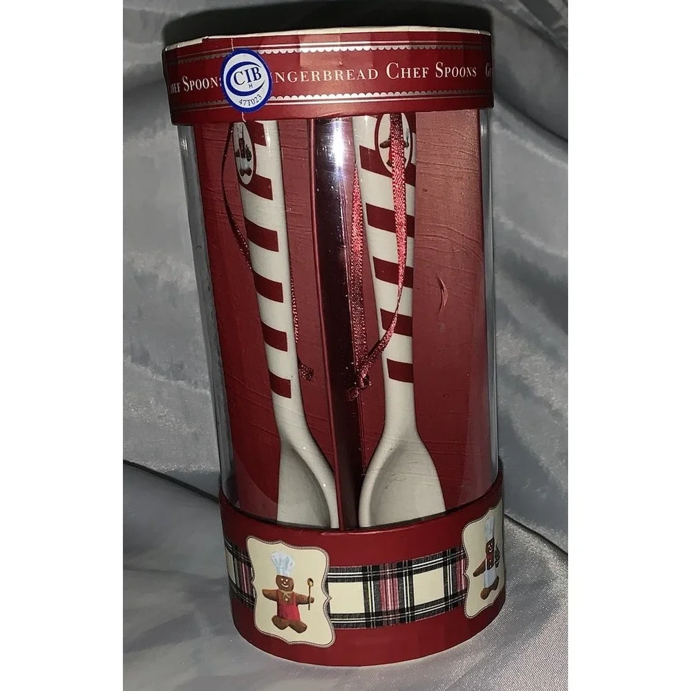Williams Sonoma Gingerbread Chef Spoon Set of 4 Earthenware Marc Lacaze 2009 NEW